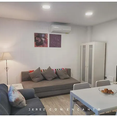 Apartment Atico En Pleno Centro De Jerez Sin Ascensor *